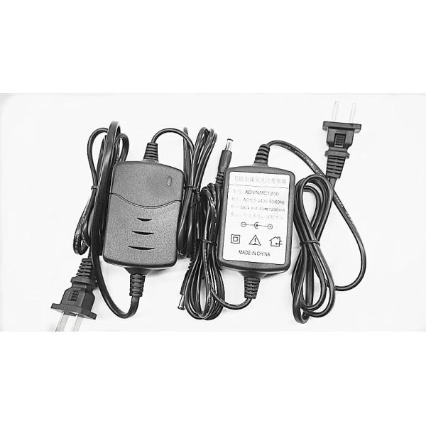 Digital Theodolite Parts Battery Charger for Sokkia, Topcon with Pur Black Color