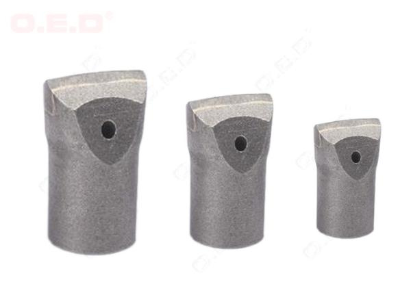 Quality High Hardness Tapered Chisel Bit 4 Degree 28mm For Quarrying Mining Tools for sale