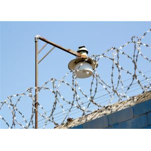 ISO9000 Galvanized Razor Wire 300mm Coil Diameter For Residences Fencing