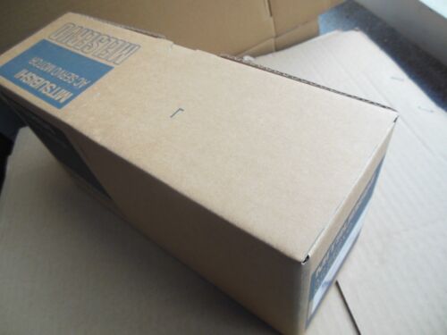 Mitsubishi HF-SP202B AC Servo Motor 3 PHASE 2KW 132V 2000RPM NEW