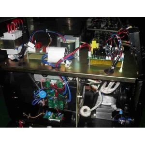 Stable Arc Low Spatter Industrial Welding Machine AC380V Input Power