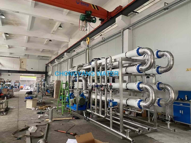 Fluid Separation System for fermentation broth clarification