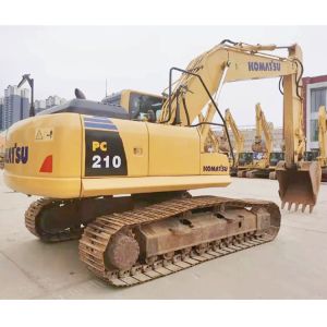 Moving Speed 4.6 km/h 21 Ton Komatsu PC210 Excavator with Cummins Engine in
