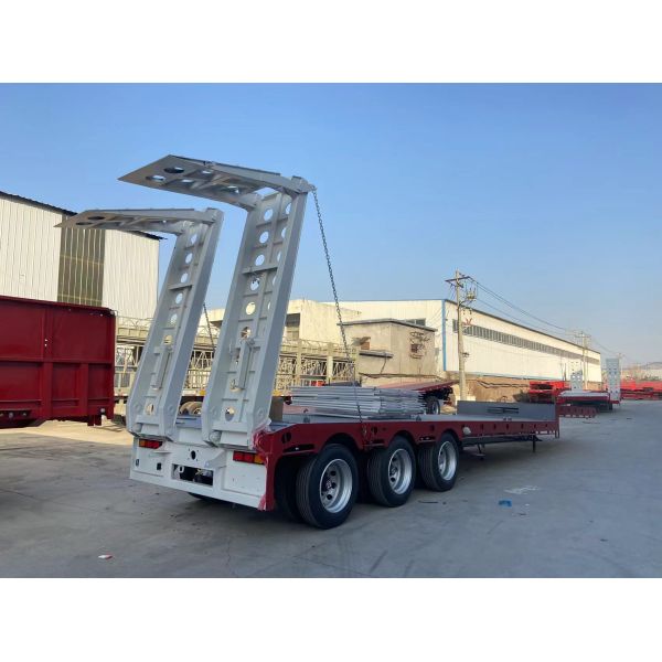 Dual Line Braking System Car Carrier Trailer for Easy and Secure Transportation
