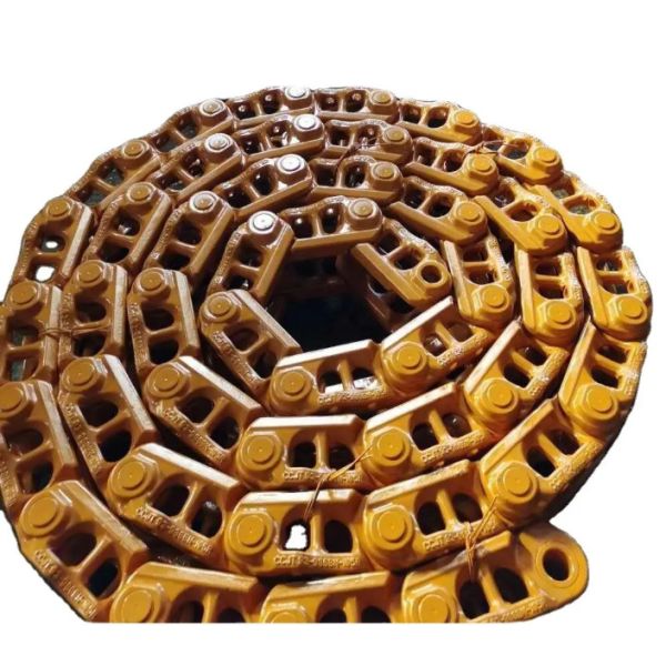 R210LC-7 Excavator Track Chain 49 Links Undercarriage Track Chassis Track Link Assembly 81N6-26600