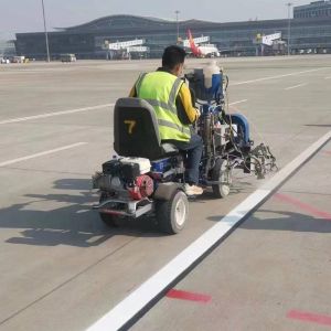 Thermoplastic Road Line Two Component Road Marking Machine Hydrostatic Drive