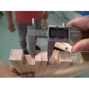 Customized Size Natural/Bleached Honeycomb Box Pine Board Beehive Box with Four