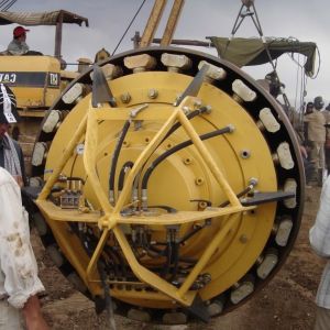 Effortless and User-Friendly Automatic Fitting-up Machine for Pipeline