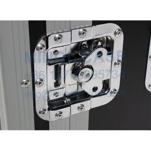 16 Space ATA Shock Effects Rack Case With Casters