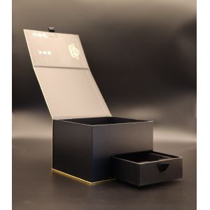 Gold Foil Stamping Rigid Drawer Box With Matt Varnish Finshed