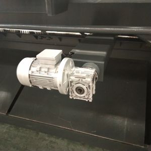 E21S Controller Hydraulic Shearing Machine Manual Blade Gap Adjustment