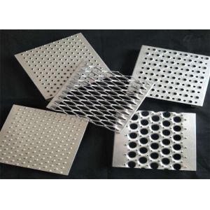Building Materials Anti Slip Stainless Steel Perforated Sheet Stairs Treads 2mm