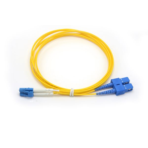 3m LC UPC To SC UPC Duplex 2.0mm Yellow Fiber Optic Patch Cord Single Mode For FTTX