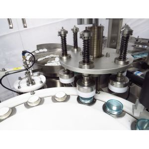 Cream Automatic Filling And Capping Machine 220v 50hz 1700 × 1300 × 1350 Mm