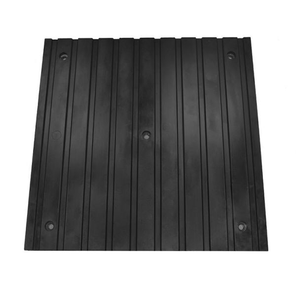 Black Horse Rubber Mat Impact Resistant Surface Thickness 40mm