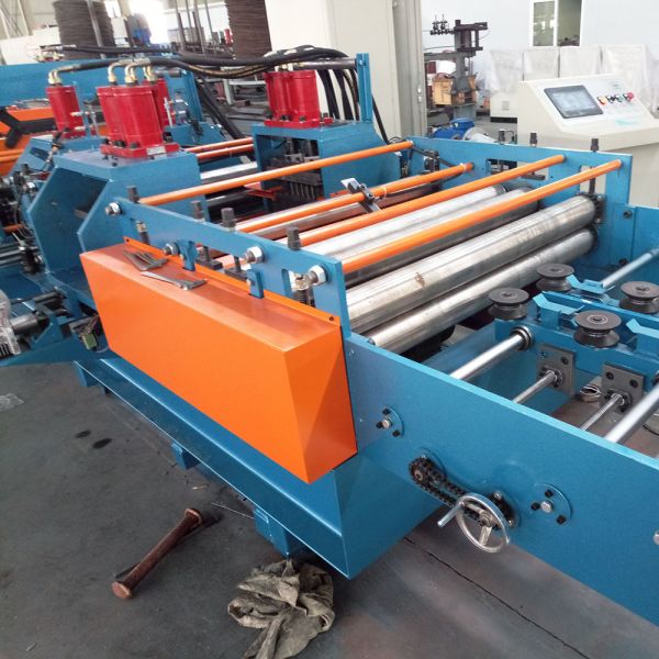 100-600mm Width Cable Tray Machine High Speed Hydraulic Mould Cutting