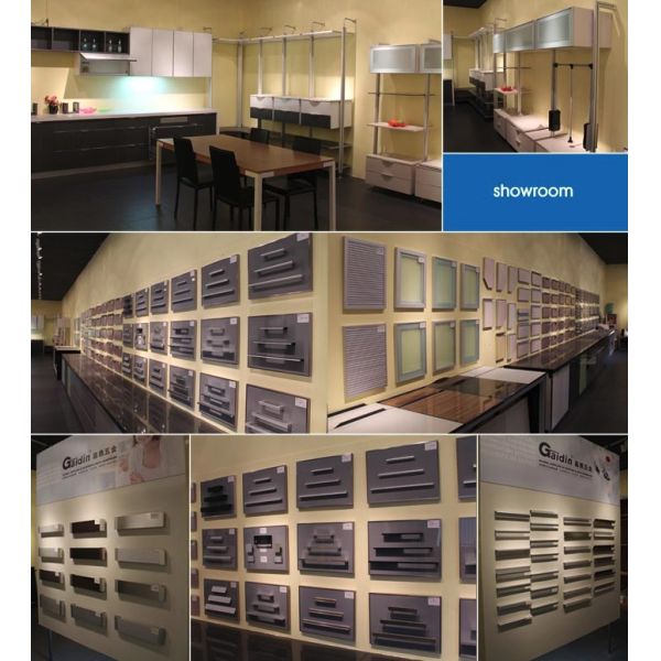 China supplier home furniture high quality bathroom furniture bathroom cabinet with mirror and LED light