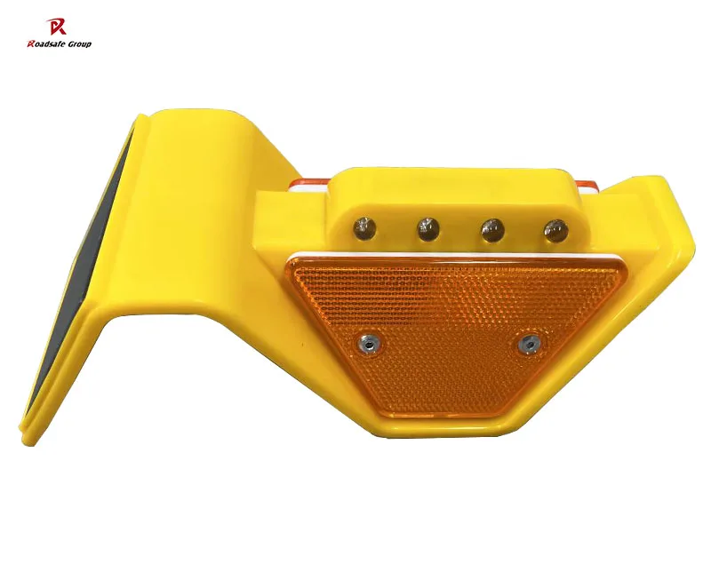 New Design Highway Guardrail LED Light Flashing Steady Reflector Solar Trapezoid
