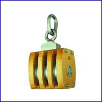 China B139 JIS Marine Wooden Block Triple Sheave Pulley With Connected Link for sale