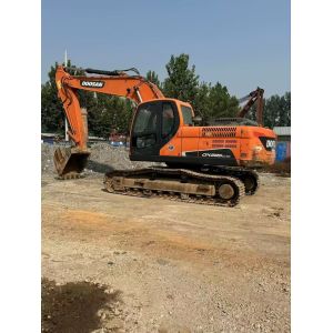 Original Color Used Doosan DX225LC-9C Crawler Excavator In Excellent Condition