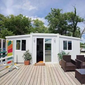 Modern 2 Bedroom Luxury Prefab Modular Homes With Steel Structure Frame Welded