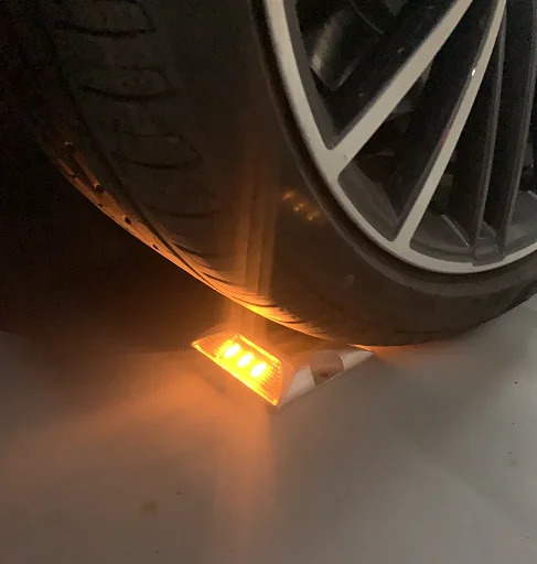104 X 104mm Solar Road Studs Reflective
