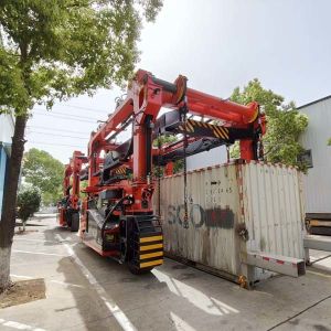 Straddle Carrier 60t