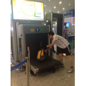 Professional X Ray Baggage Scanner Gun Metal Detector With Conveyor Belt
