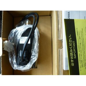 Yaskawa SGMAH-A5AAA61 AC SERVO MOTOR 50W 200V 0.64A 3000RPM NEW