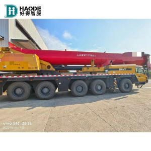 Used SANY 200t Heavy Diesel Truck Crane With Full Extended Boom Torque Of 768kN