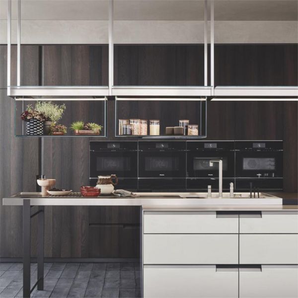 Blum Hardware European Customized Waterproof Lacquer Kitchen Cabinet for Modern Luxury