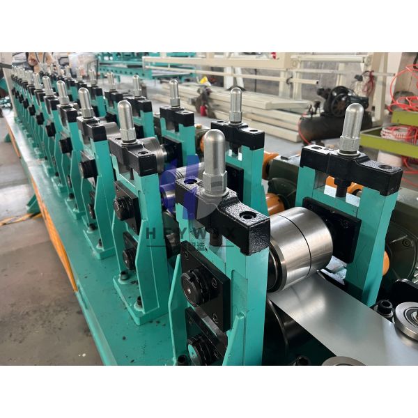 High Speed 60m/Min CNC Light Steel Frame Roll Forming Machine Automatic Stacking