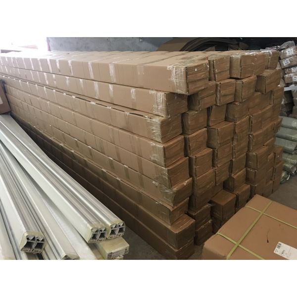 Customized Roof Sunshade Motorized Retractable Awning for sunroom