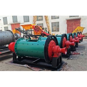Limestone Gypsum Quartz Rock Grinding Machine Ball Mill Crusher 1500x4500
