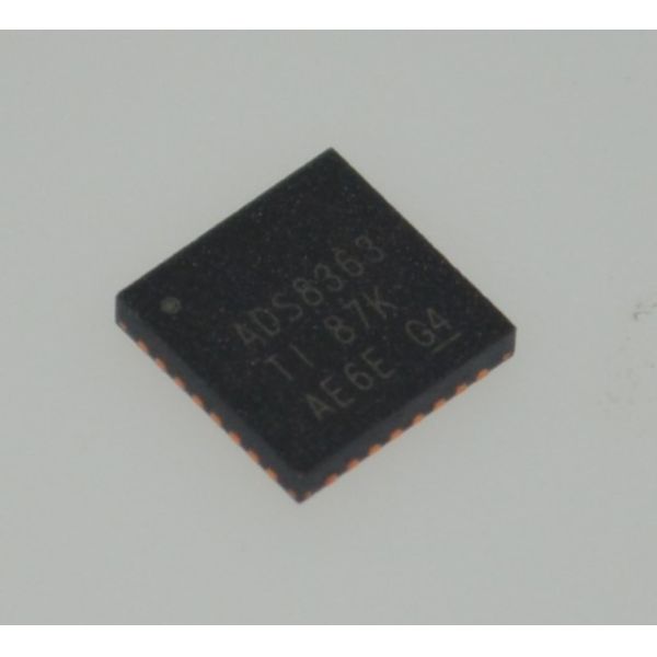 Quality ADS8363SRHBR ADC 16-Bit Resolution 500kSPS Throughput 6-Channel Simultaneous Sampling Low Power (85mW) Parallel Interface ±2.5V Bipolar Input Internal Reference 64-pin QFP Package for sale