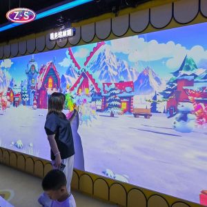 Multi-Touch Surface Digital Projection Interactive Games Display For Hotels