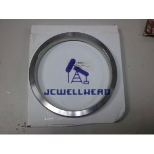 SS316 Ring Joint Gasket Bolt Studs For Wellhead Equipment