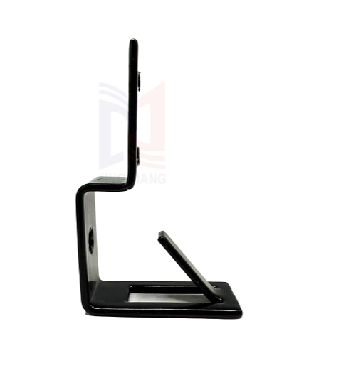 Adjustable Z-Type Clip for Integrated Insulation and Decoration Panel
