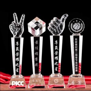 China Honor Of Crystal Cheap Wholesale K9 Blank Awards Custom 3d Laser Engrving Crystal Glass Trophies For Business Gift on sale