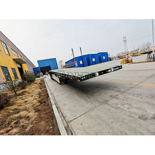 3 Axles 40tons Flatbed Semi Trailer 20ft 40ft Containers