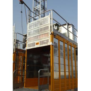 2 Ton Construction Material Hoist Rack Pinion With Variable Frequency Control