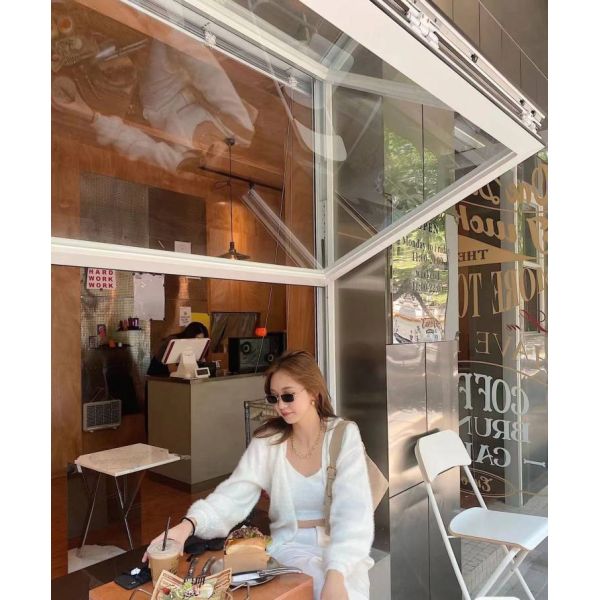 Quality Home Integrated Folding Window System Compatible with Voice Control Systems for Hands Free Operation for sale