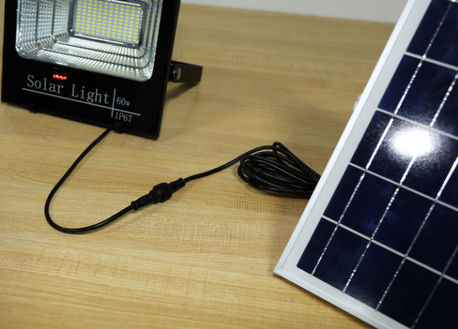 High Brightness 60W Solar LED Flood Lights Aluminum Housing with Smart LED Chip