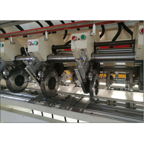 High Speed Paperboard Slitting Machine 7 Blades With 12 Scorers 200M / MIN