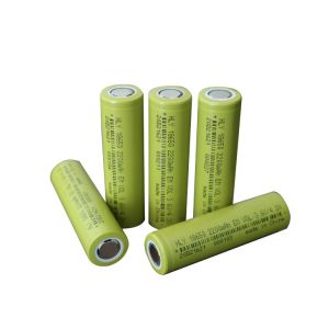 Lithium Ion 3.6V 2200mah 18650 Battery Rechargeable Cylindrical Cell