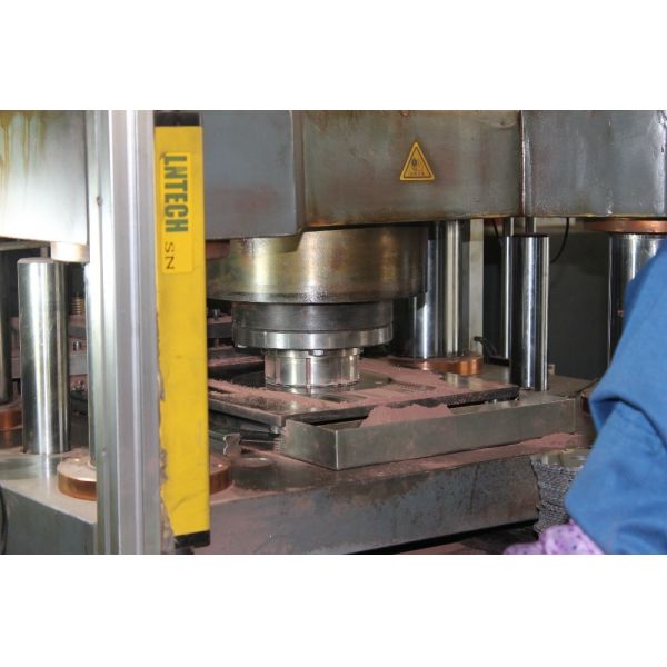 Ceramic Cutting Saw Blade