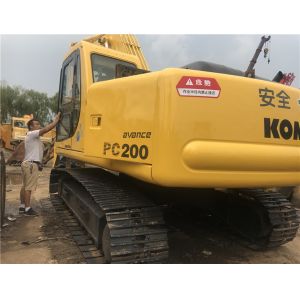 China Used Komatsu PC220-6 Excavator, Used Komatsu Excavator PC200-6 PC220-6 excavator,Used Komatsu digger 20ton on sale