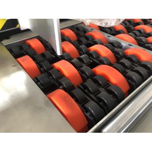 Cardboard Auto Flat Bed Die Cutting Machine with Stripping 1650