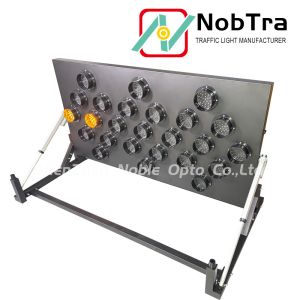 Solar/Battery Powered Wireless Control LED Arrow Board with 12 Working Modes