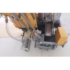 Battery Pushing Thermoplastic Road Marking Machine for convex line